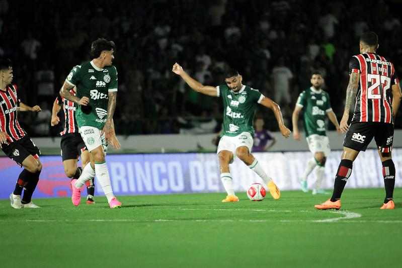 Guarani: após sete meses de espera, Lucas Adell recebe chance e ganha elogios da comissão técnica