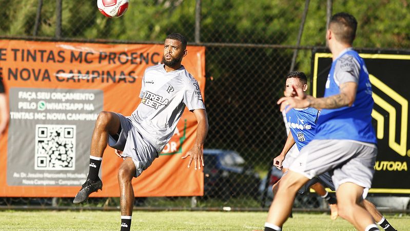 Ponte Preta: Castro tira Paulista como parâmetro e aposta em briga pelo acesso na Série B