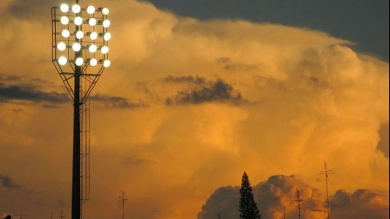 Ponte Preta: diretoria retoma estudos para troca de iluminação do Majestoso