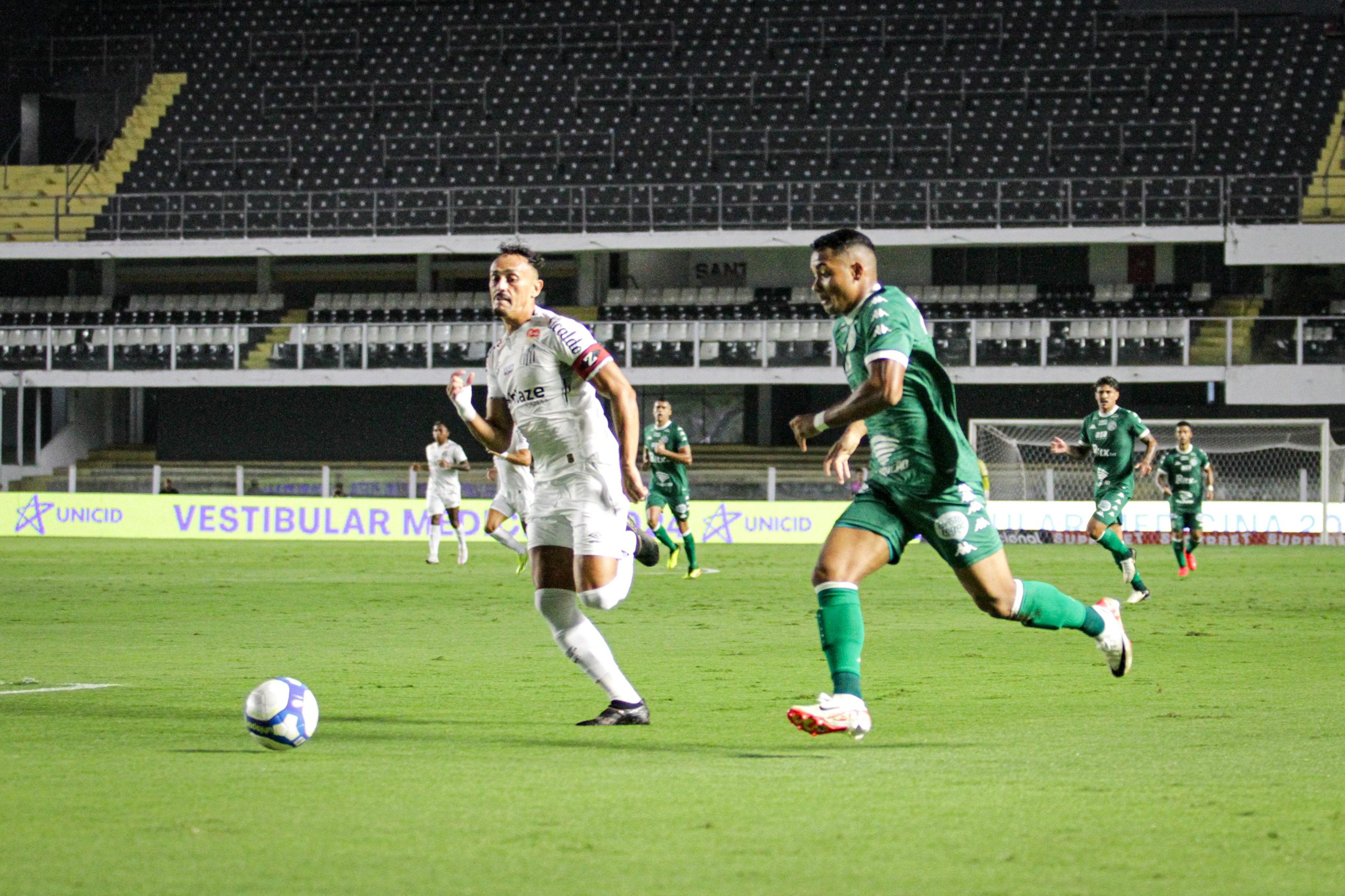 Santos 4×1 Guarani: Júnior Rocha estreia sofrendo goleada na Vila Belmiro