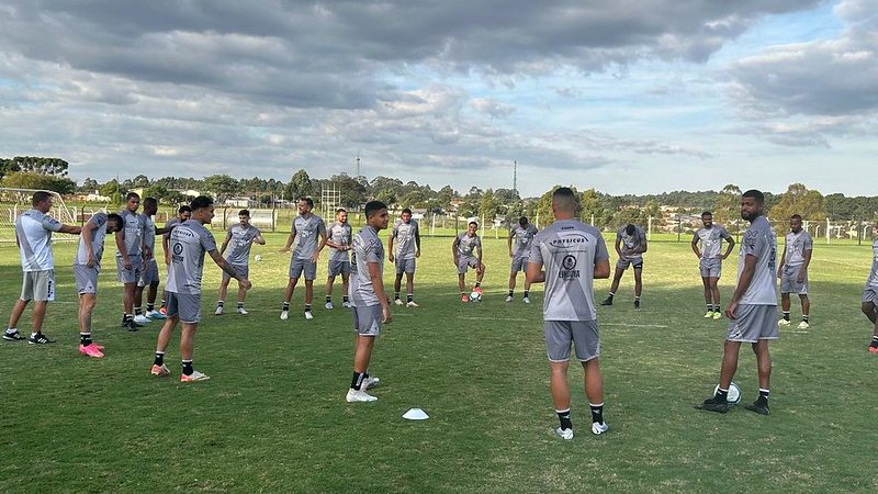 Ponte Preta: Brigatti tem a chance de repetir a escalação pelo terceiro jogo seguido