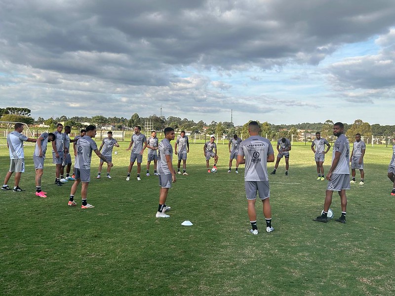 Ponte Preta: Brigatti tem a chance de repetir a escalação pelo terceiro jogo seguido