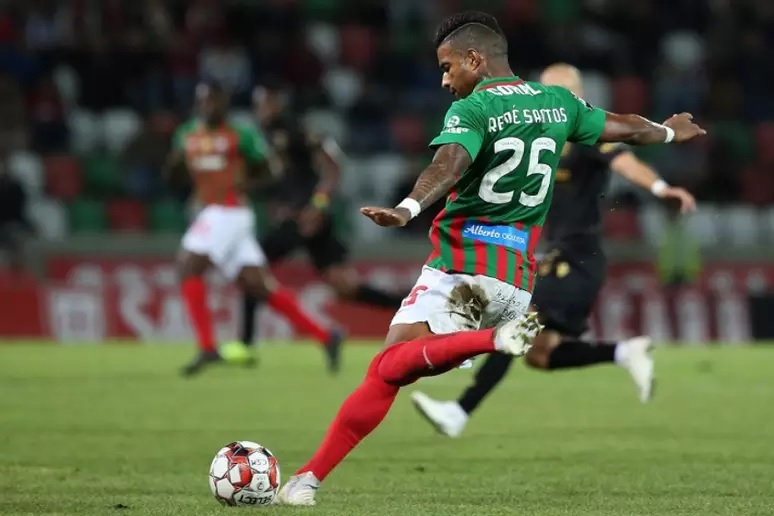 Guarani: zagueiro do futebol português negocia para ser terceiro reforço do Bugre