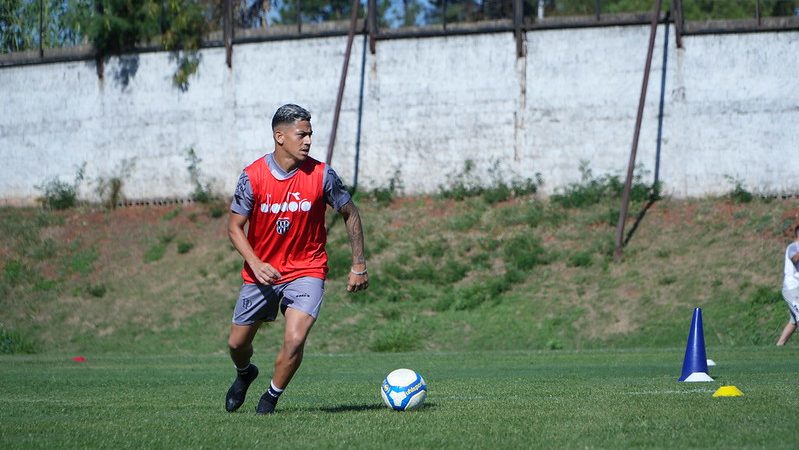 Ponte Preta: Nelsinho ganha novas opções para duelo contra o América-MG