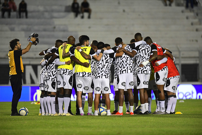 Ponte Preta: CBF volta atrás e muda novamente horário contra o Sport