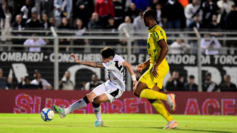 Ponte Preta: Matheus Régis quebra jejum, mas vira desfalque na Macaca