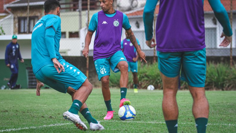 Guarani: diretoria acerta saída de três jogadores