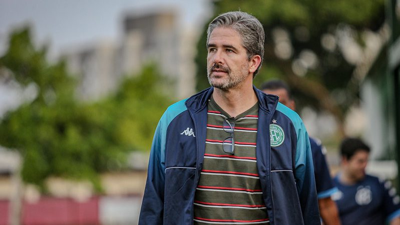 Guarani: Pastana inicia busca por reforços e vai avaliar jogadores afastados