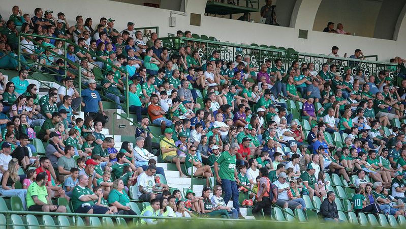 Guarani: Allan Aal projeta torcida para duelo contra o Vila Nova