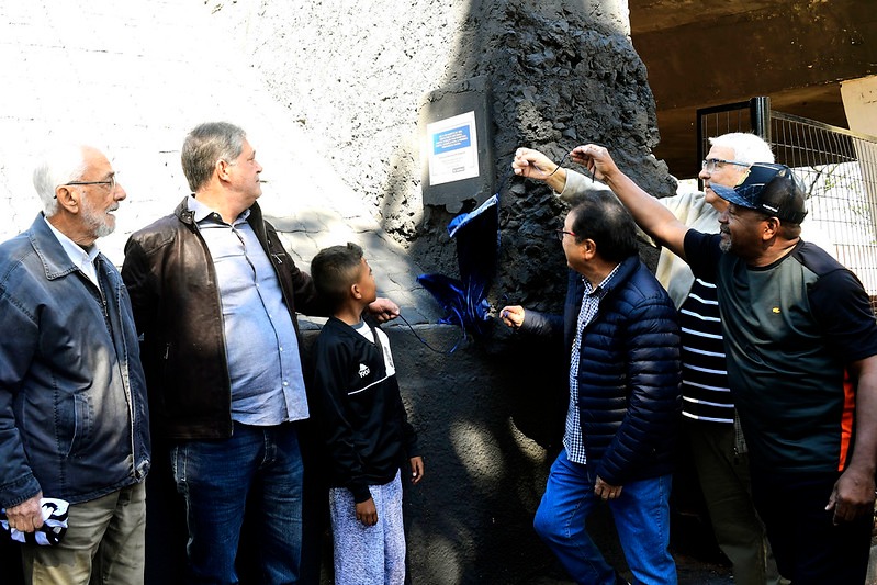 Ponte Preta: prefeitura inaugura totem em comemoração aos 124 anos