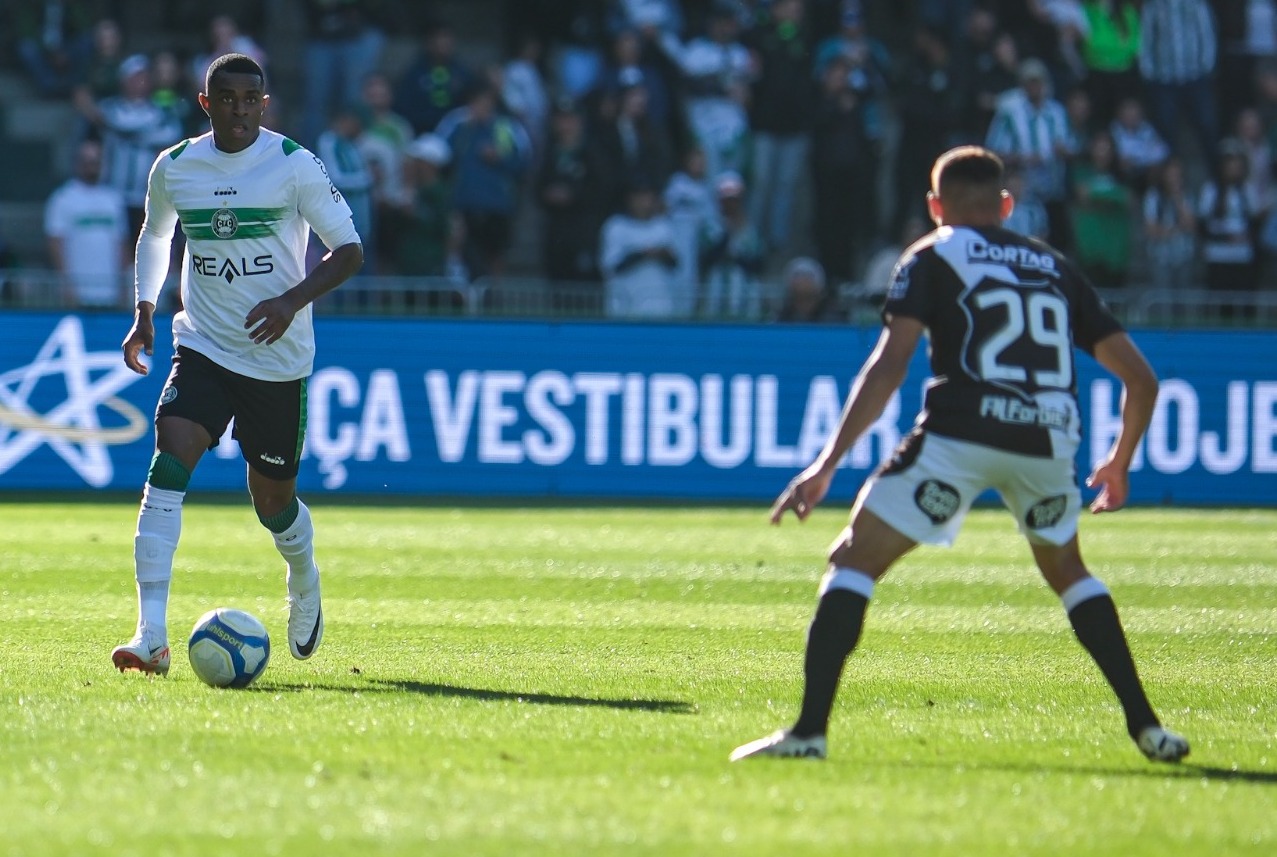 Coritiba 1×1 Ponte Preta: Gabriel Novaes marca e garante empate no fim