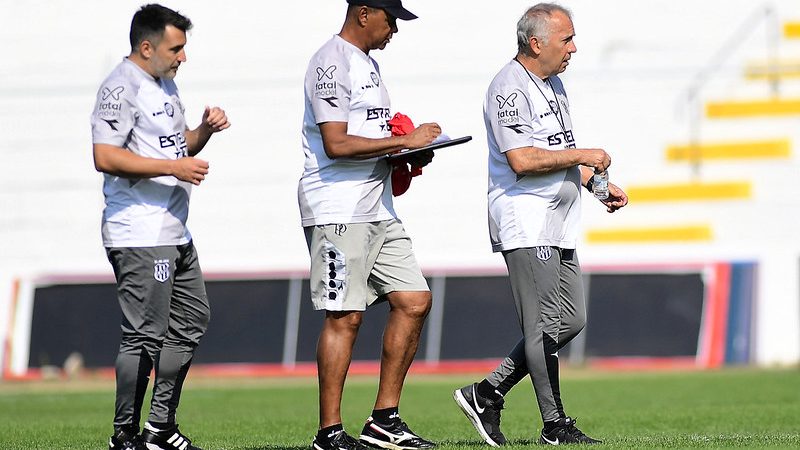 Ponte Preta: em maratona de jogos, comissão técnica aposta na força do grupo para sequência da Série B