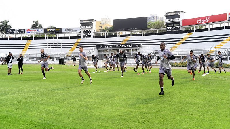 Ponte Preta: Nelsinho aguarda avaliação de trio para definir time do próximo jogo