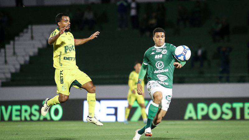 Guarani: João Victor dedica gol para Allan Aal e vê elenco confiante contra o rebaixamento