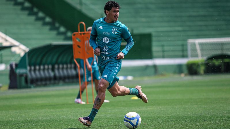 Guarani: Matheus Bueno pede “energia positiva” em reta final da Série B