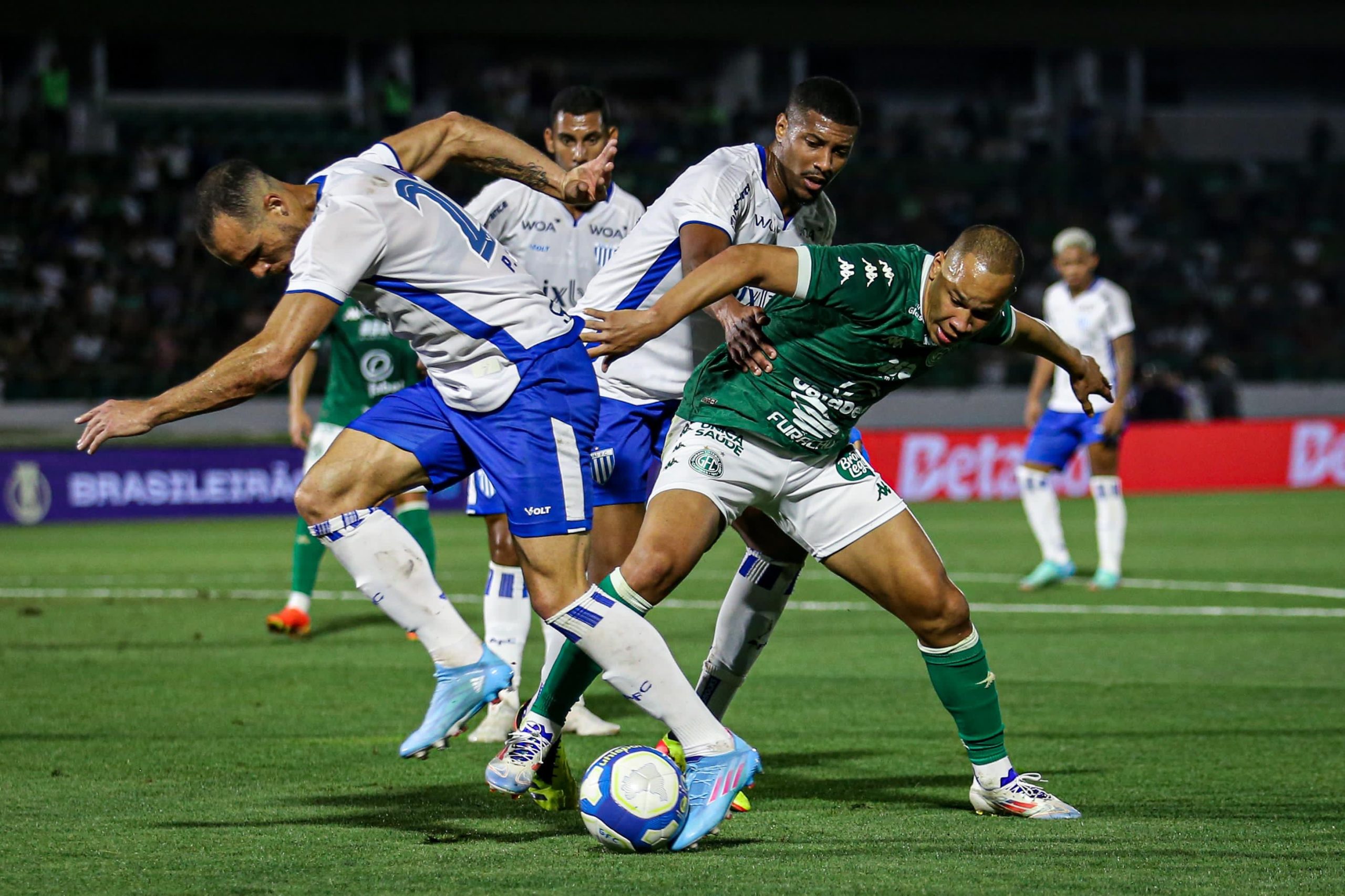 Guarani 0x0 Avaí: empate sem gols é ruim para os dois lados