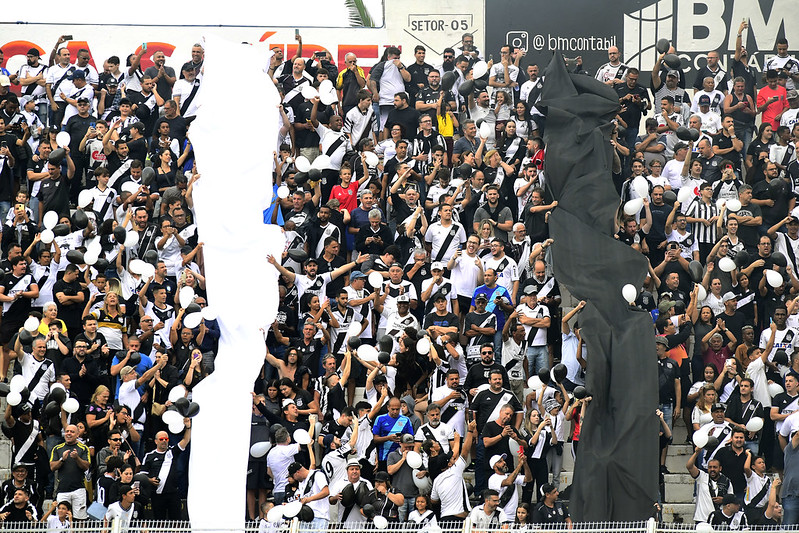 Ponte Preta: público do dérbi 208 bate recorde do ano e entra no top-3 dos clássicos com torcida única