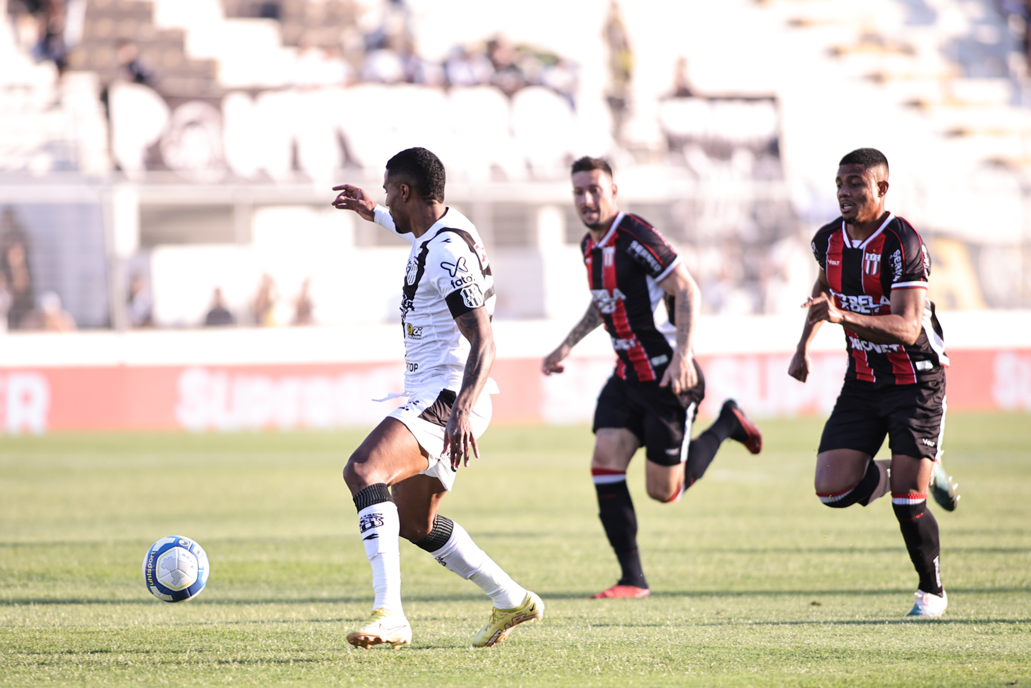 Ponte Preta: Gabriel Novaes encerra jejum de oito jogos e volta a brigar por artilharia