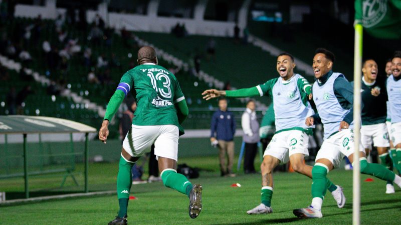 Guarani 2×1 CRB: virada em casa mantém chances de permanência