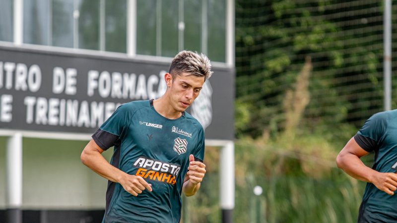 Guarani: diretoria encaminha acerto com atacante do Figueirense para 2025