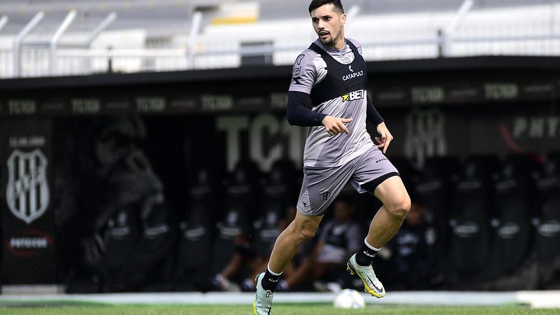 Ponte Preta: Gabriel Risso fica à disposição e aumenta opções de Brigatti