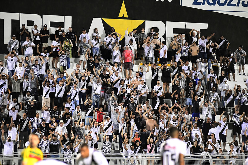 Ponte Preta: diretoria inicia venda de ingressos para duelo com Paysandu; veja valores