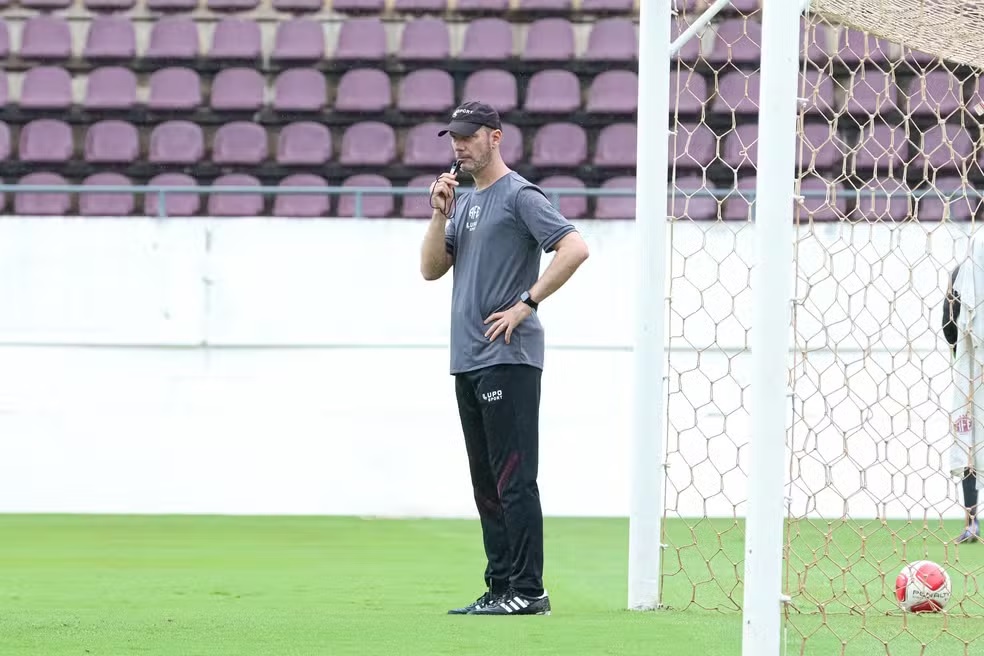 Guarani: diretoria define lista inicial e faz  contatos para vaga de Aal