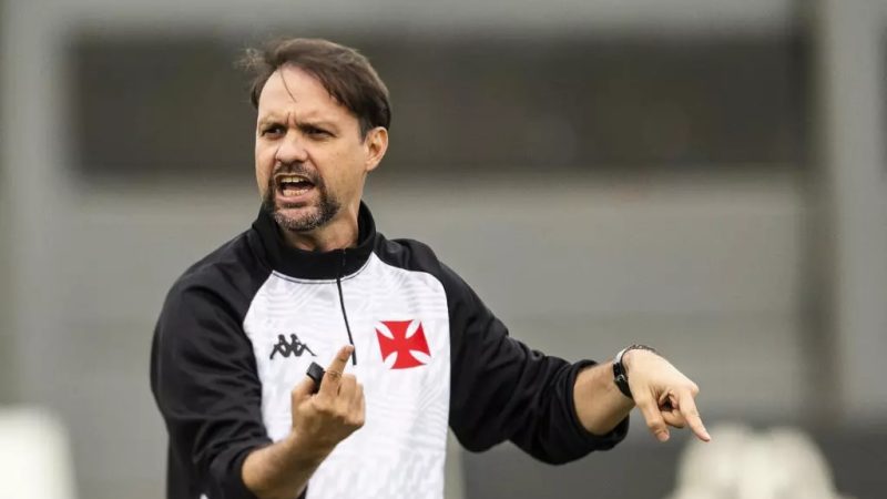 Guarani: Maurício Souza é anunciado como o novo treinador