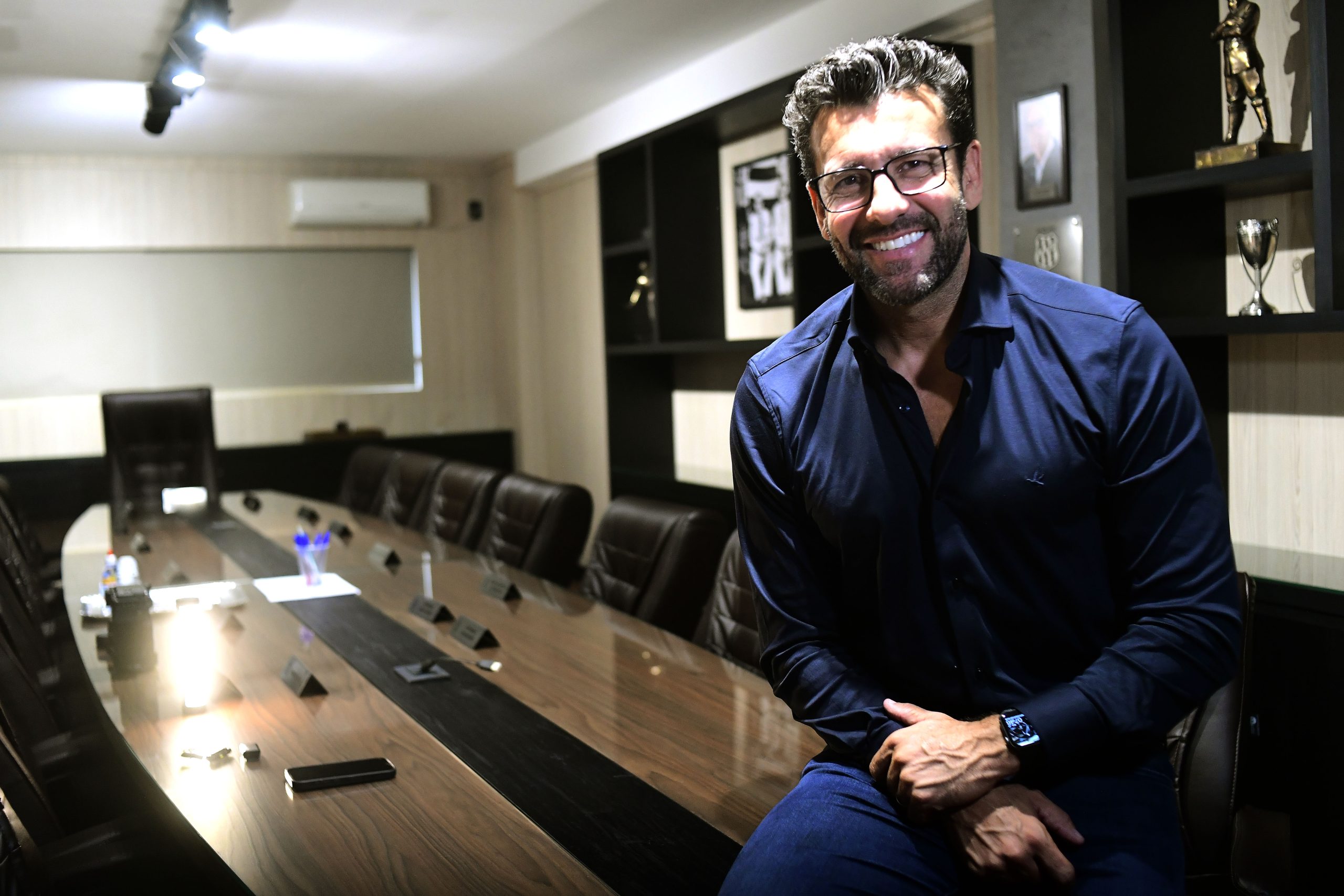 Ponte Preta: Valentim detalha pré-temporada e montagem do elenco