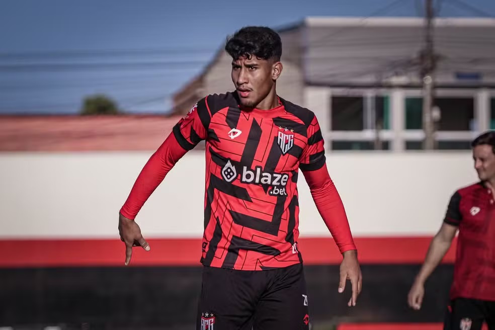 Guarani: diretoria tem negociação frustrada com três jogadores; saiba mais