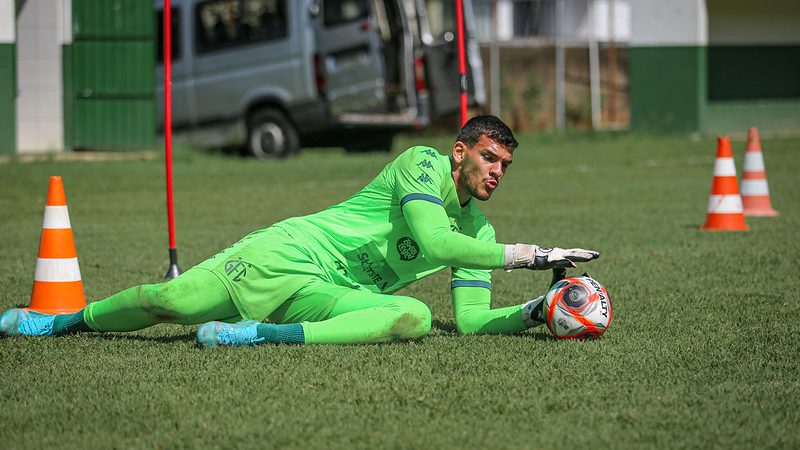 Guarani: Gabriel Mesquita recebe proposta e negocia saída para time da Série B