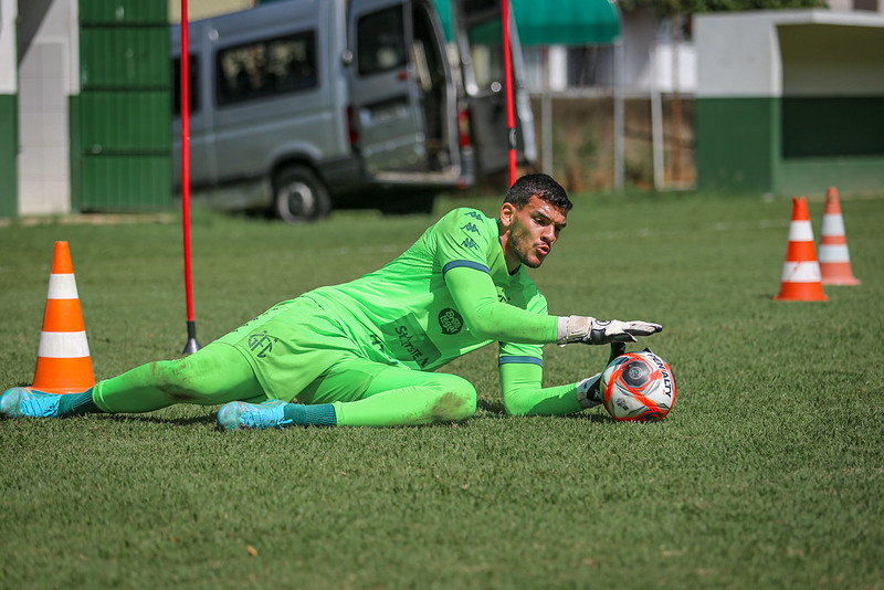 Guarani: Gabriel Mesquita recebe proposta e negocia saída para time da Série B