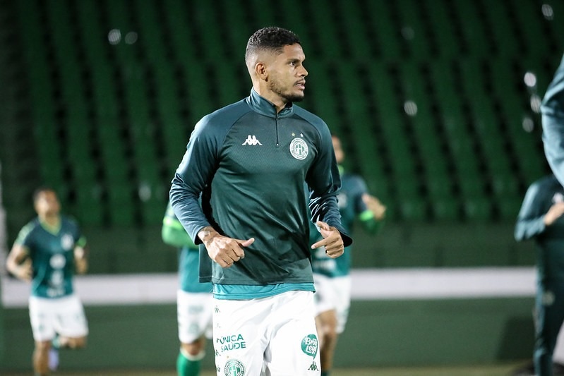 Guarani: zagueiro de 28 anos rescinde contrato e encerra passagem pelo Brinco de Ouro