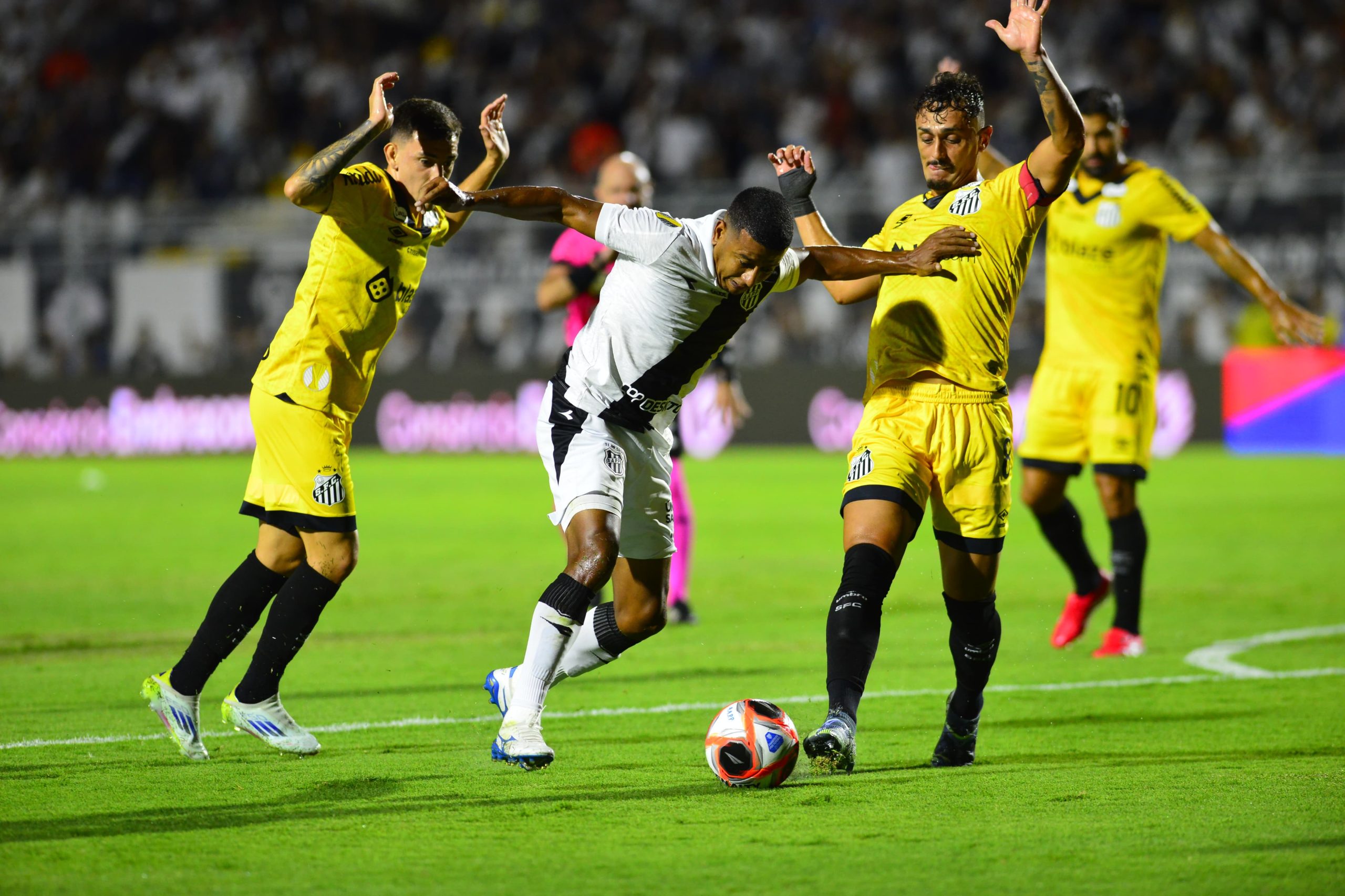Ponte Preta 1×1 Santos: Macaca sai na frente, mas cede empate no Majestoso