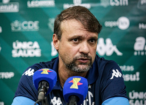 Guarani: Maurício reprova atuação contra o Velo e explica discussão dos jogadores