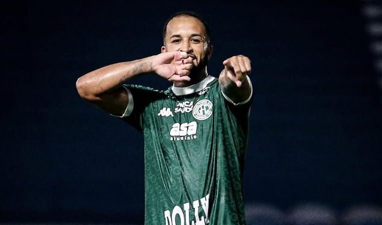 Guarani: sem jogar desde fevereiro, meia volta a ser relacionado após saída de Maurício