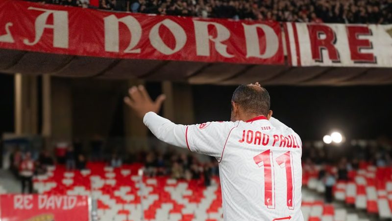 Por onde anda? João Paulo é homenageado por passagem na Itália