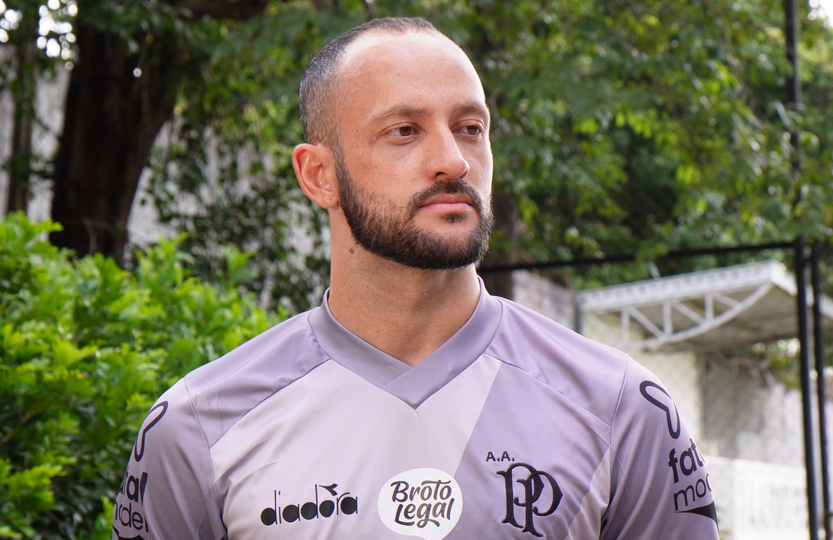 Ponte Preta: Justiça oficializa saída de Diego Tavares, agora reforço do Botafogo-PB