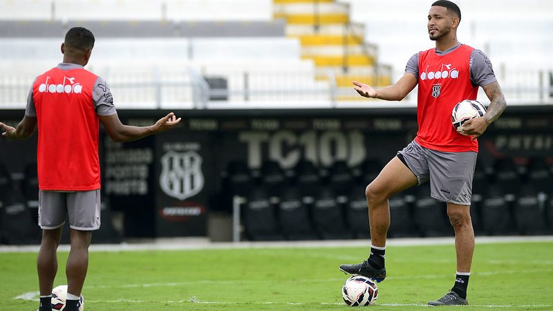 Ponte Preta: de saída do Majestoso, Wanderson recebe proposta do Náutico