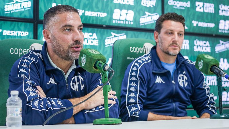 Guarani: diretoria inicia procura por executivo antes de definir perfil de novo técnico
