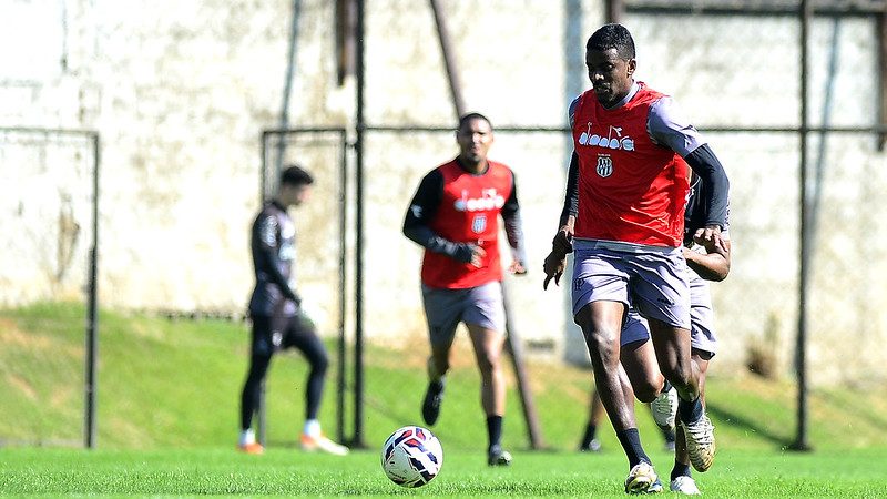 Ponte Preta: Léo Oliveira alega falta de pagamento, deixa o clube e reforça o Juventude