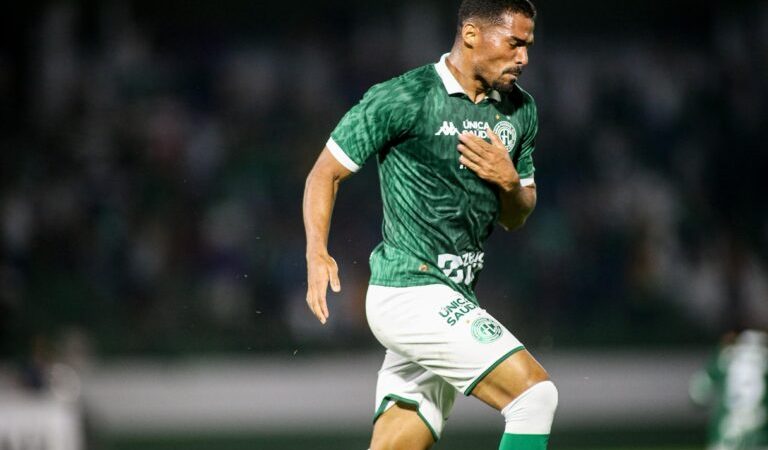 Dérbi 210: Emerson elogia novo técnico e vê clássico como chance de “virada” do Guarani