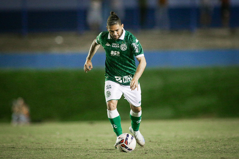 Guarani: suspensão de Isaque e Diego Torres abre disputa no meio-campo