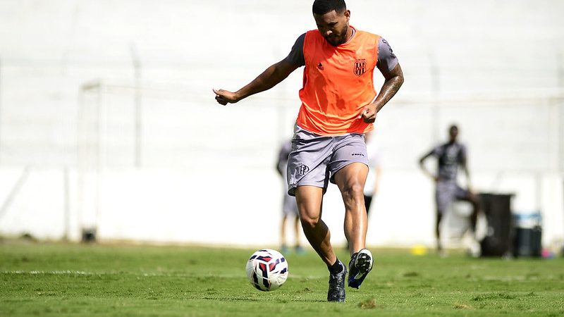 Ponte Preta: após título da Série C, jogadores começam a entrar na Justiça