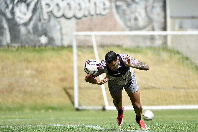 Ponte Preta: comissão técnica não descarta Jeh, mas mantém cautela sobre sábado