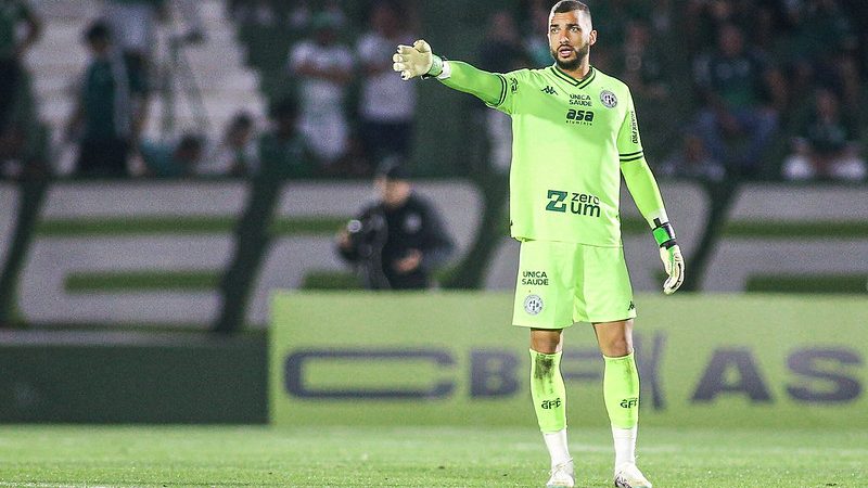 Guarani: Dalberson recebe proposta do Vila Nova e encaminha saída