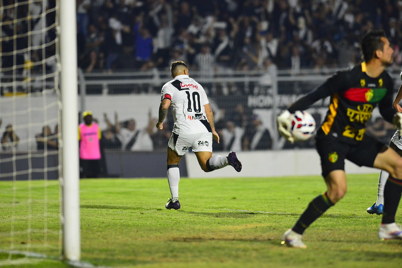 Ponte Preta: pênalti? faltas? bola rolando? Edu Pinheiro mapeia os gols de Elvis