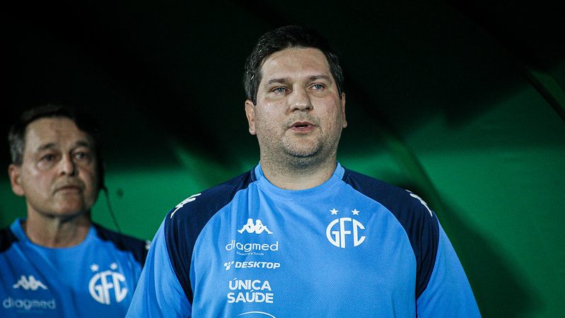 Guarani: Matheus Costa admite atuação abaixo das expectativas e cita aprendizado