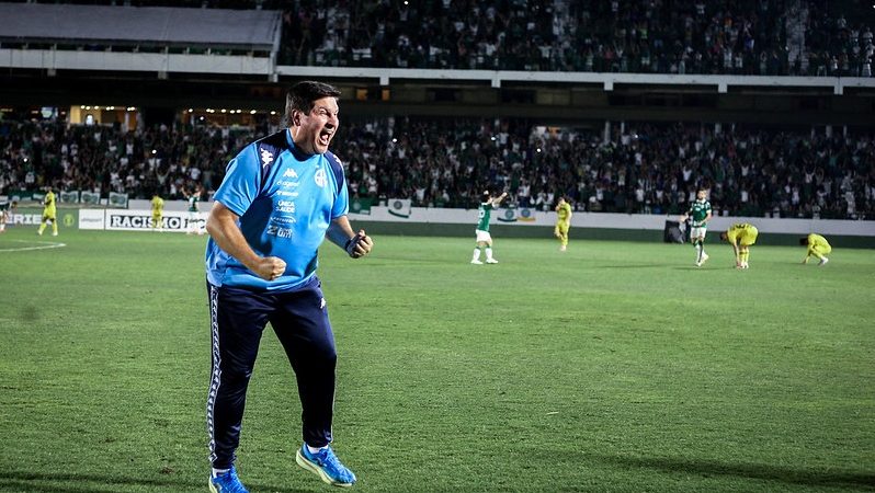 Guarani: Matheus Costa ultrapassa Maurício Souza e Fernandes em vitórias na temporada