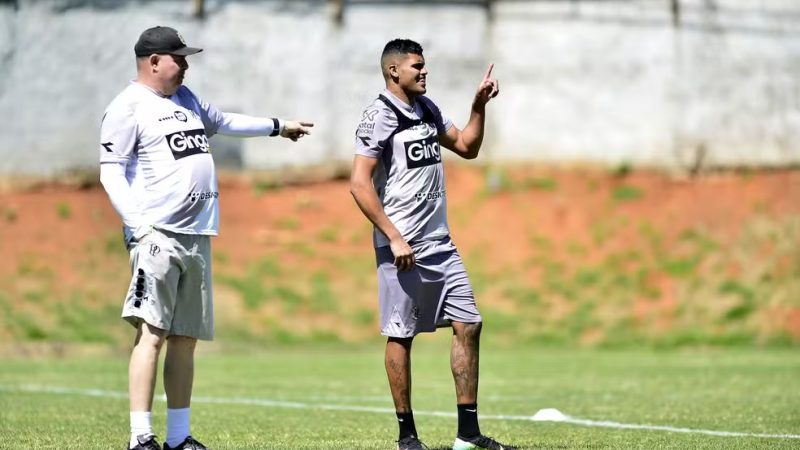 Ponte Preta: Jeh é aprovado nos testes e será relacionado na final